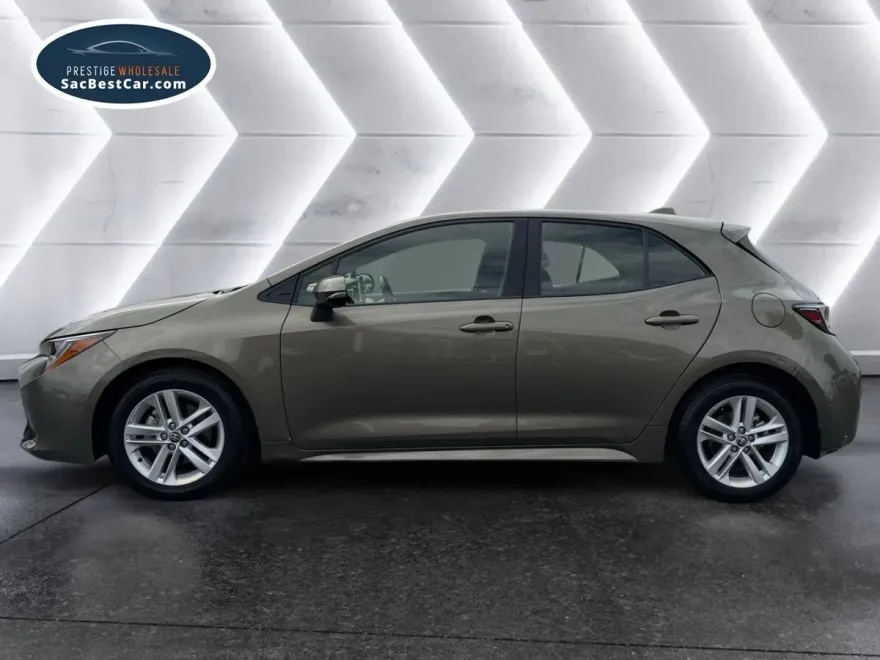 2019 Toyota Corolla SE photo 1