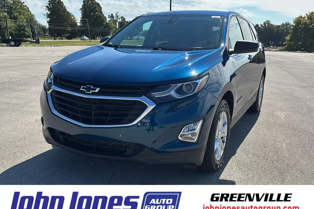 2020 Chevrolet Equinox LT photo 1