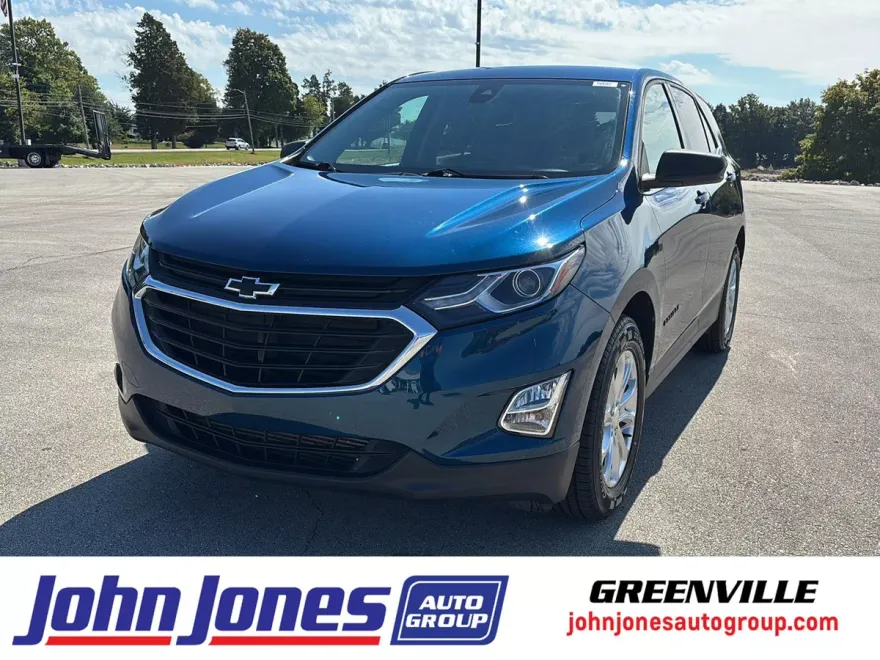 2020 Chevrolet Equinox LT photo 1
