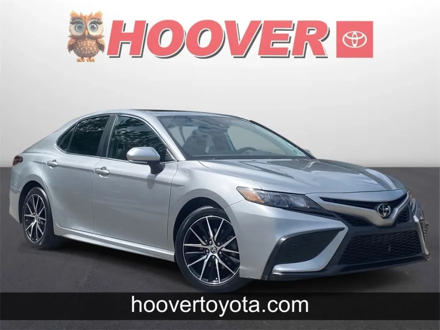 2023 Toyota Camry SE photo 1