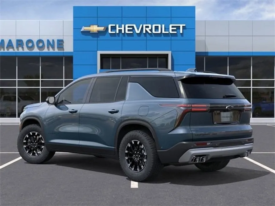 2026 Chevrolet Traverse Z71 photo 1