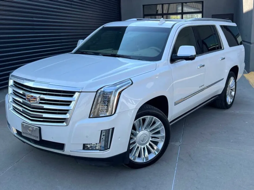 2020 Cadillac Escalade ESV Platinum photo 1