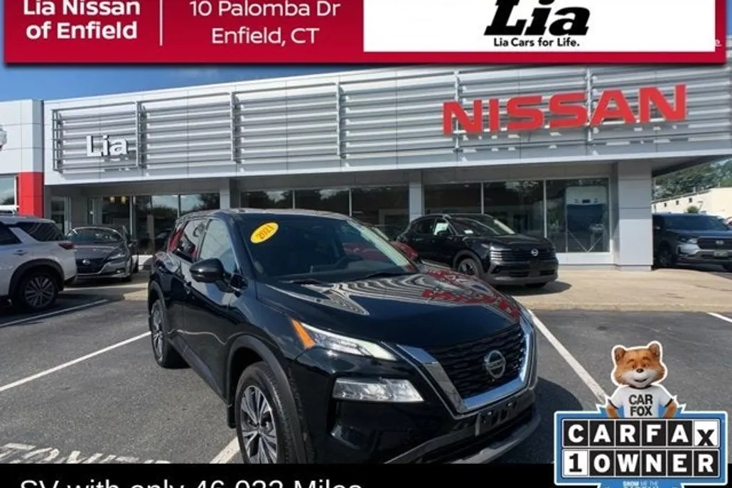 2021 Nissan Rogue SV photo 1