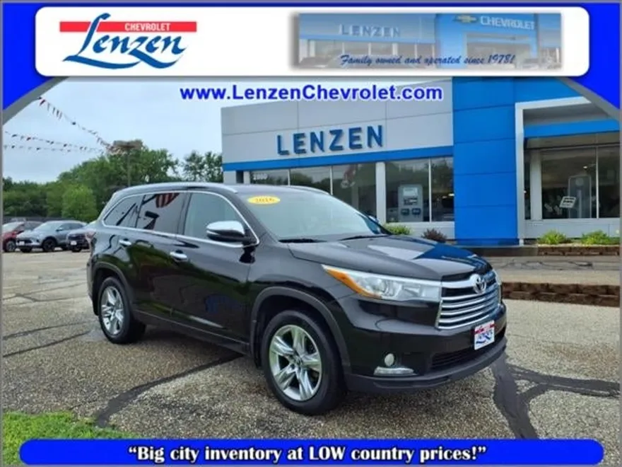 2016 Toyota Highlander Limited photo 1