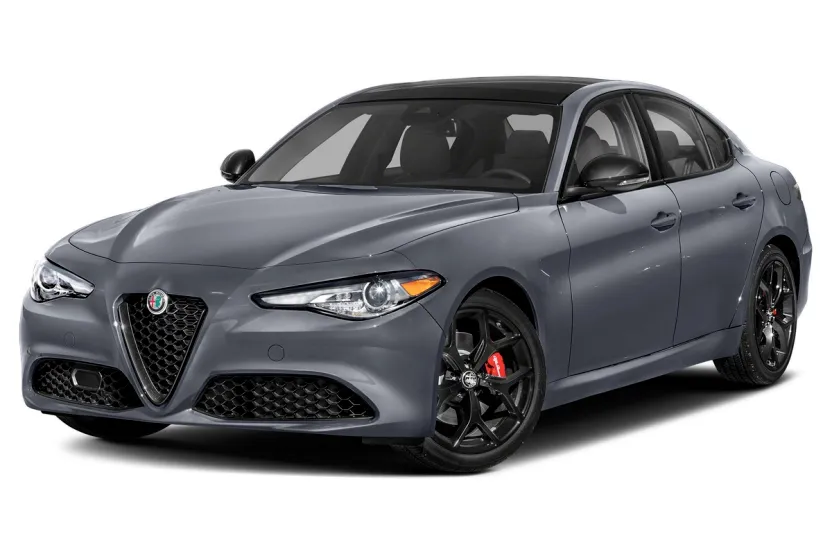 2022 Alfa Romeo Giulia Ti photo 1