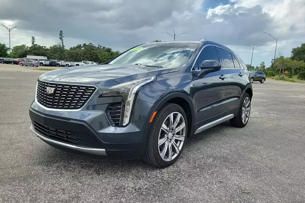 2019 Cadillac XT4 Premium Luxury photo 1