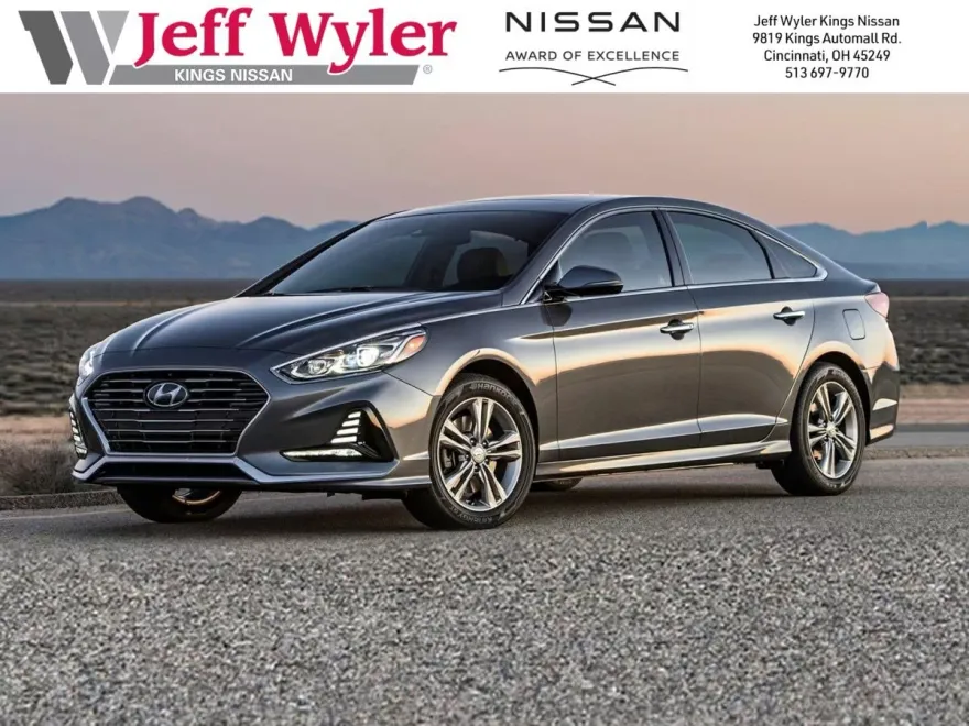 2018 Hyundai Sonata SEL photo 1