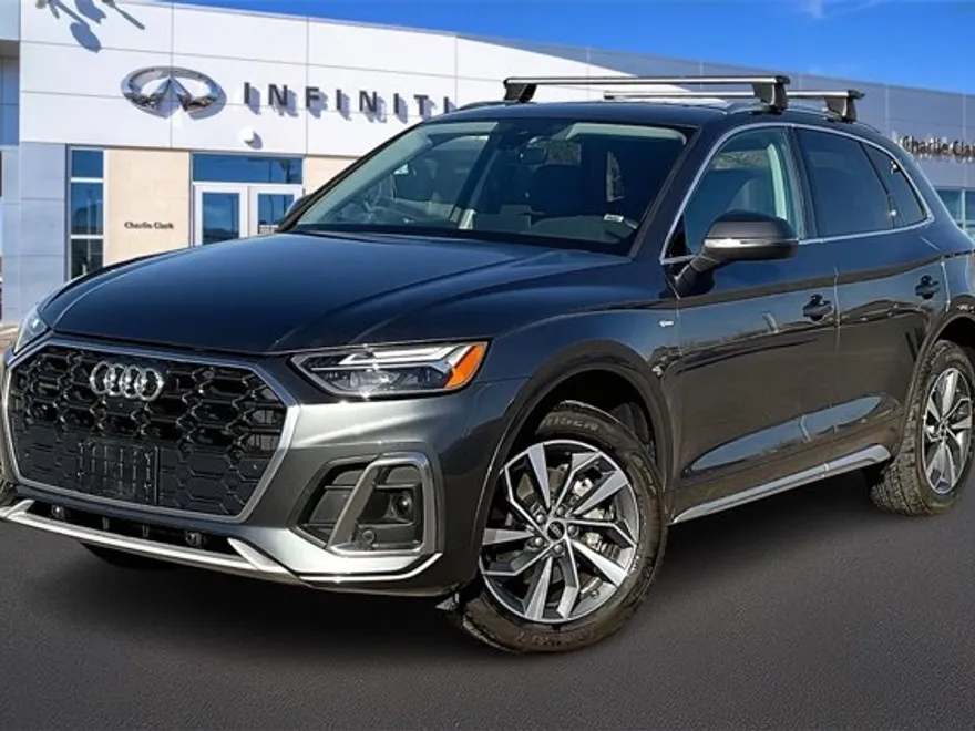 2024 Audi Q5 S line Premium Plus photo 1