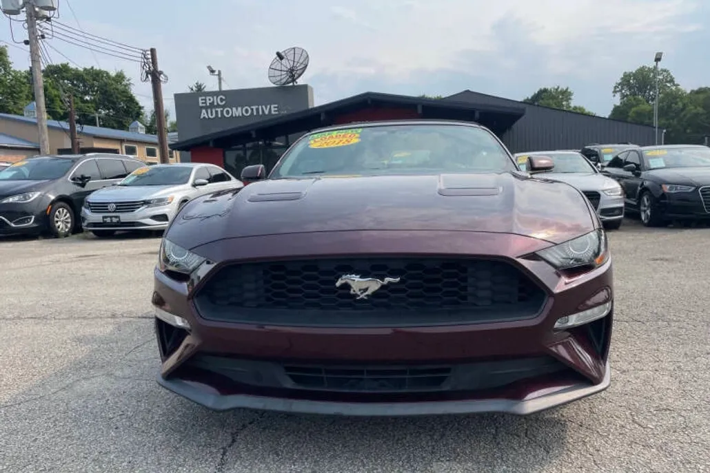 2018 Ford Mustang Convertible photo 1