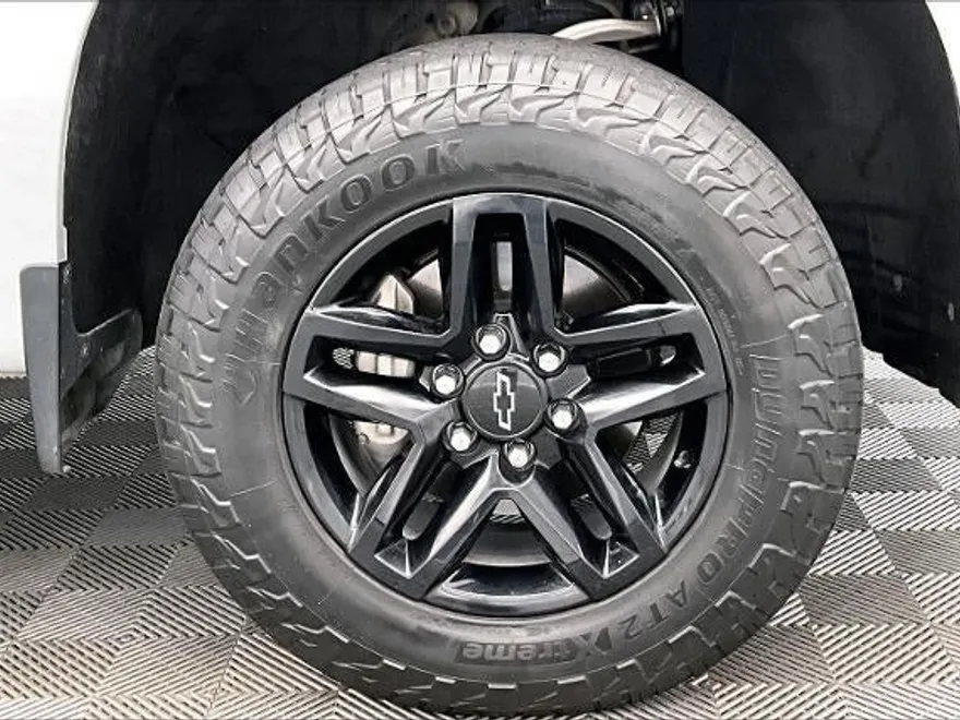 2019 Chevrolet Silverado 1500 Custom Trail Boss photo 1