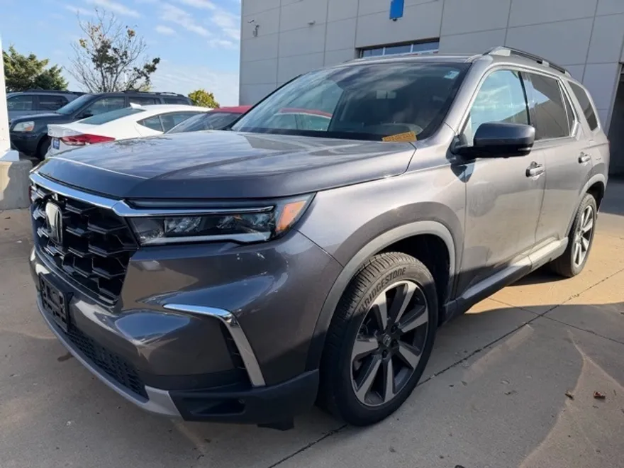 2023 Honda Pilot Elite photo 1