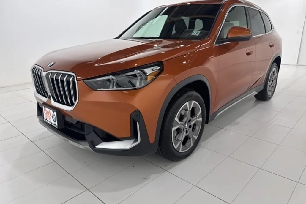 2025 Bmw X1 XDrive28i photo 1