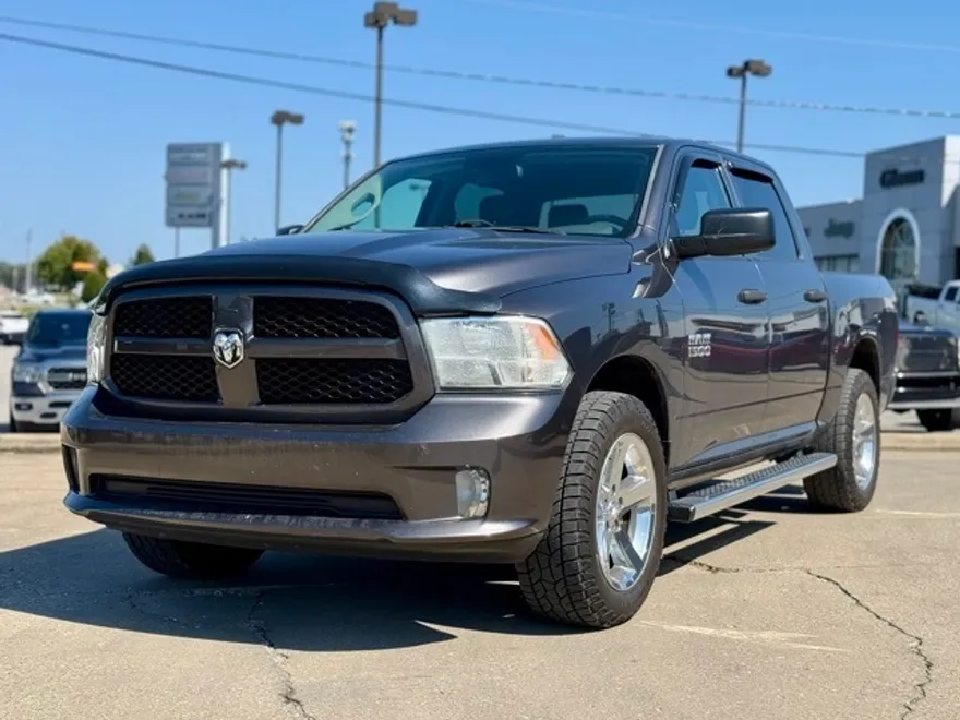 2016 Ram 1500 Express photo 1