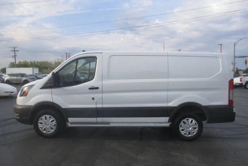 2023 Ford Transit Cargo Van photo 1