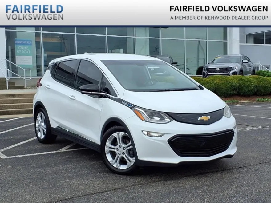 2017 Chevrolet Bolt EV photo 1