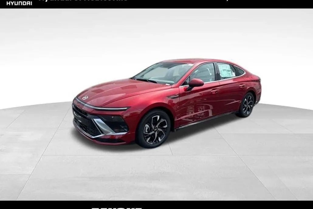 2024 Hyundai Sonata SEL photo 1