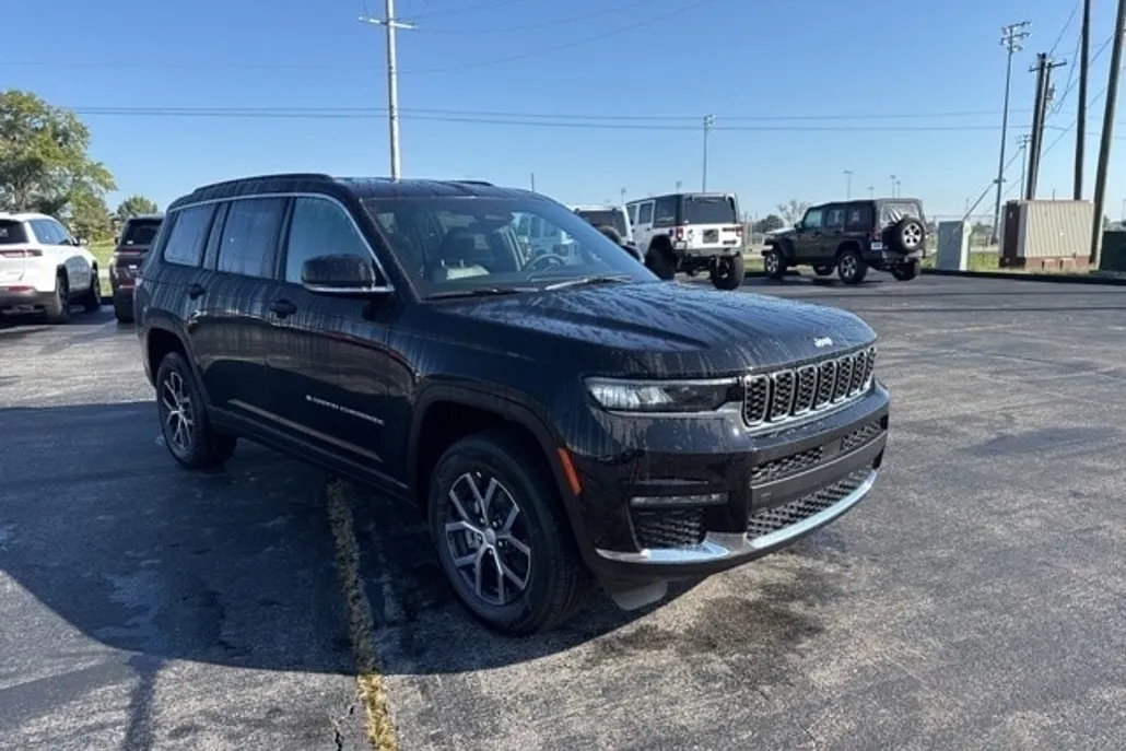 2025 Jeep Grand Cherokee Limited photo 1