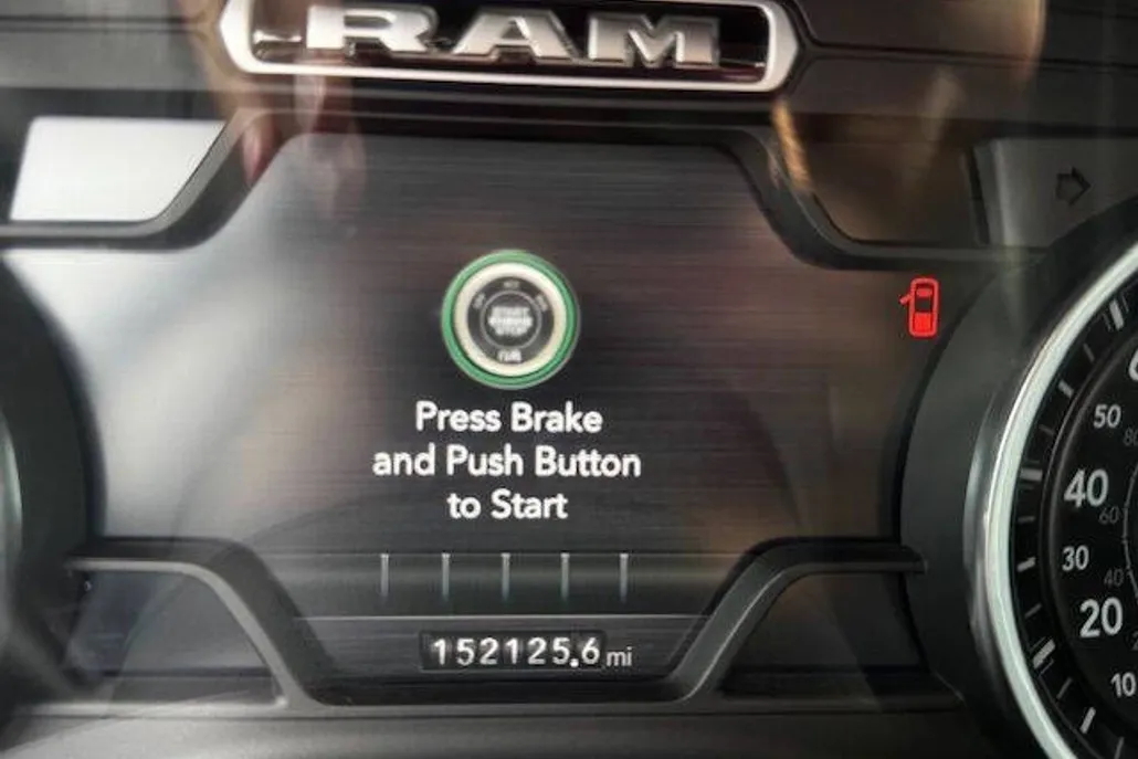2019 Ram 1500 Laramie photo 1