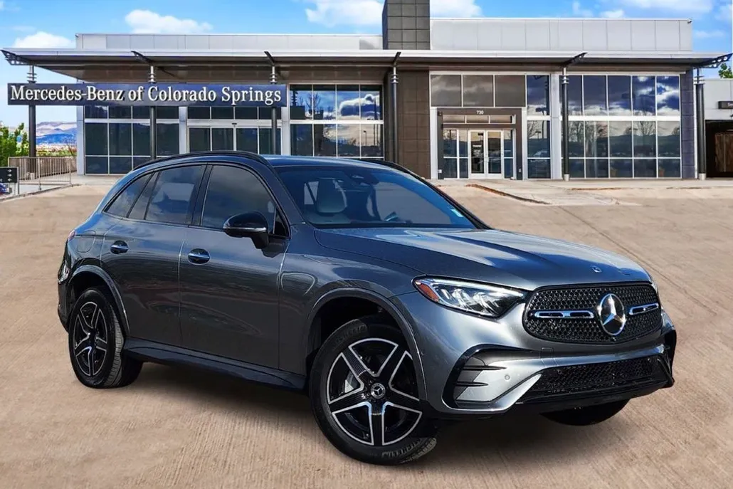 2023 Mercedes Benz GLC 300 4MATIC photo 1