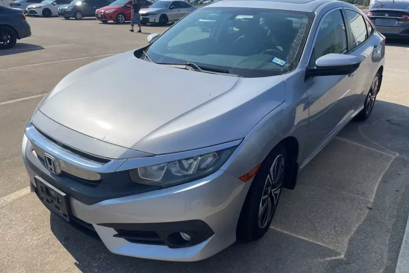 2016 Honda Civic EX-L photo 1