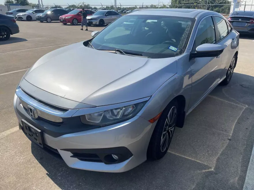 2016 Honda Civic EX-L photo 1