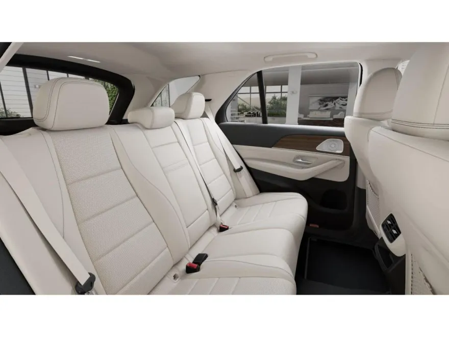 2026 Mercedes Benz GLE 350 4MATIC photo 1