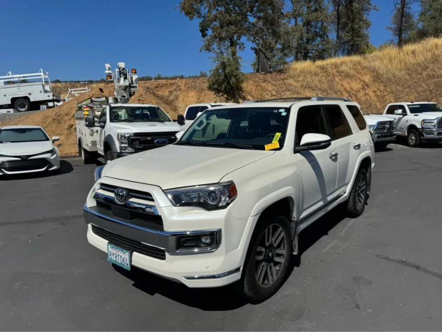 2021 Toyota 4Runner Limited photo 1