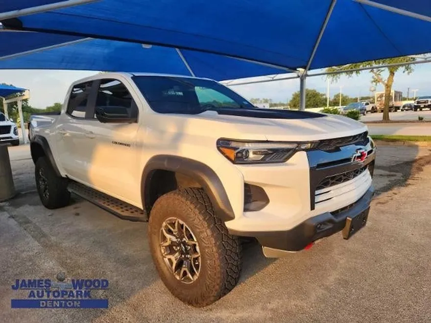 2023 Chevrolet Colorado ZR2 photo 1