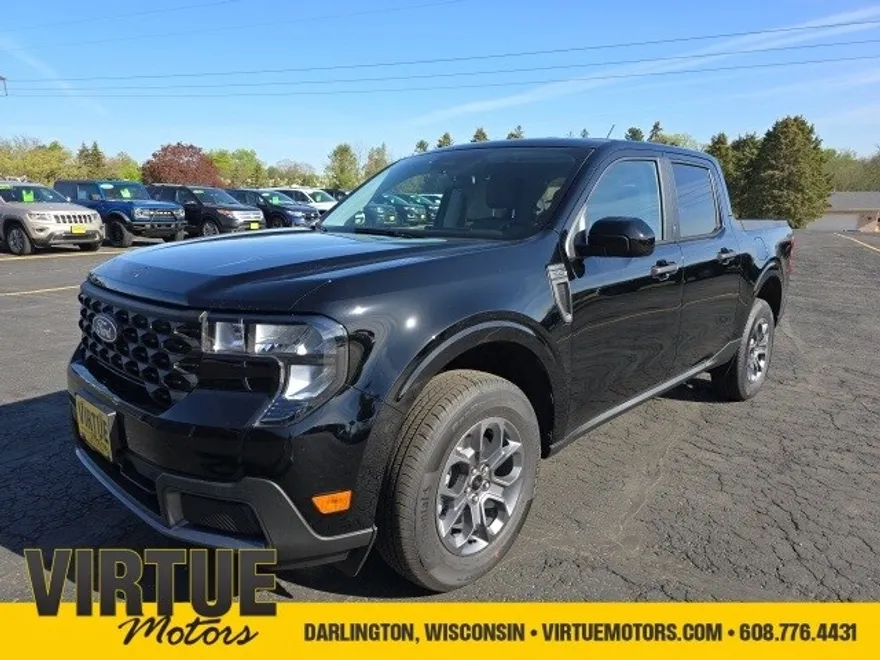 2025 Ford Maverick XLT photo 1