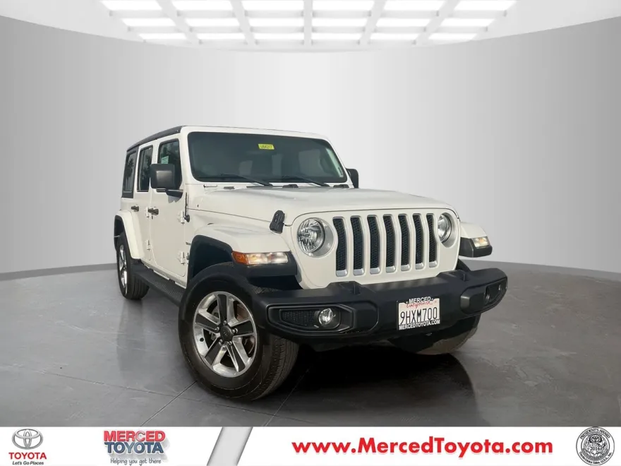 2020 Jeep Wrangler Unlimited Sahara photo 1
