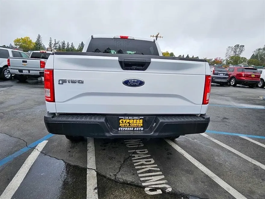 2017 Ford F-150 XL photo 1