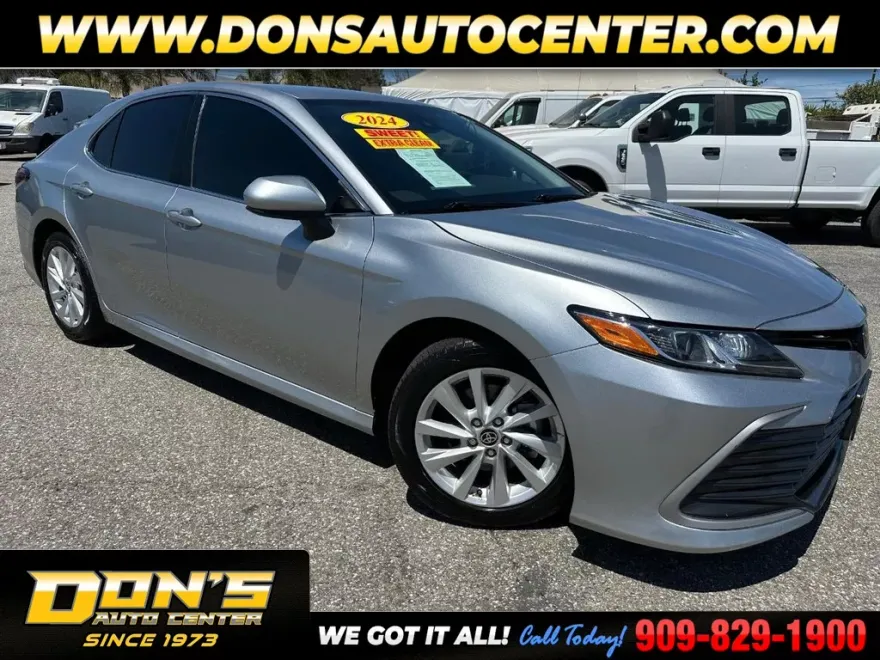 2024 Toyota Camry LE photo 1