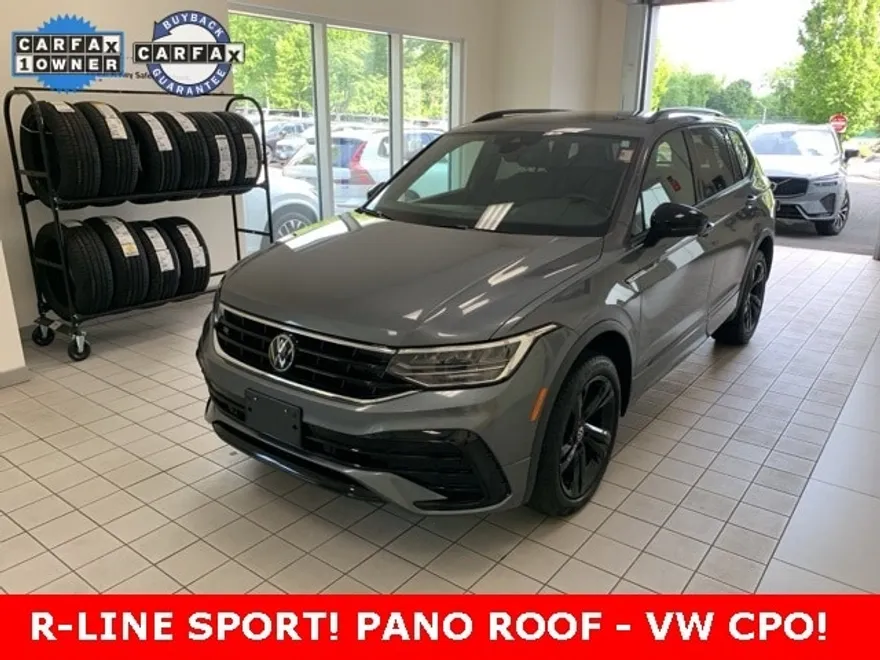2024 Volkswagen Tiguan SE R-Line Black photo 1