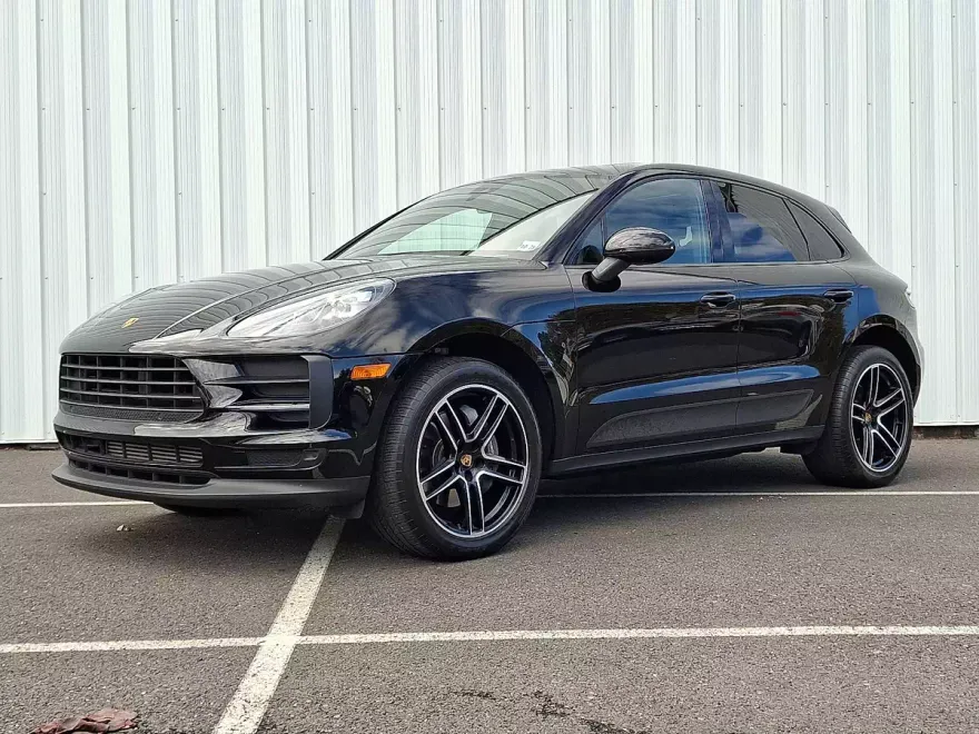 2021 Porsche Macan Base photo 1