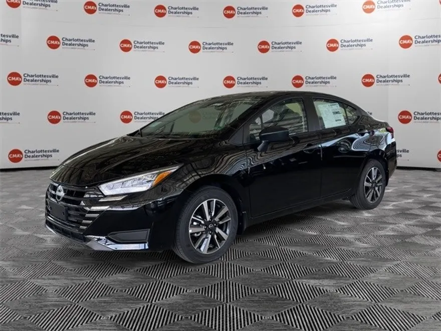 2025 Nissan Versa 1.6 S photo 1