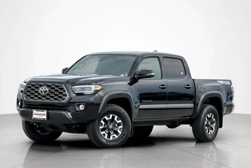 2023 Toyota Tacoma TRD photo 1