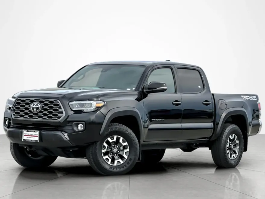 2023 Toyota Tacoma TRD photo 1