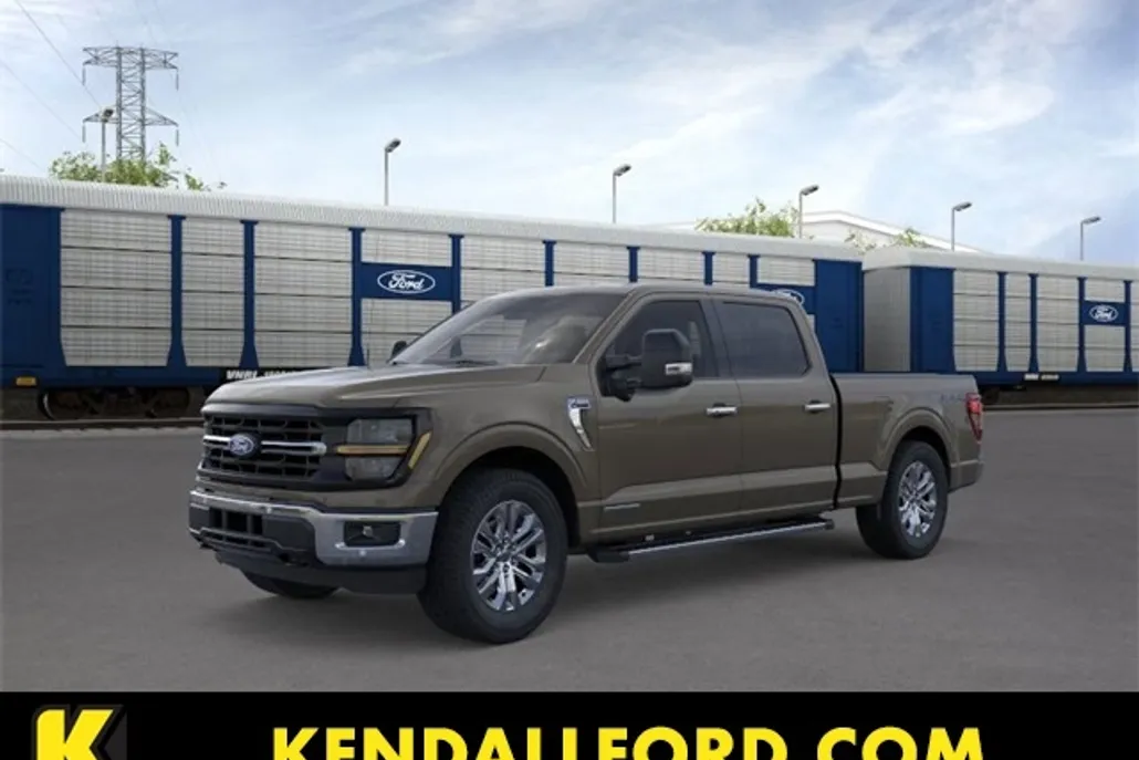 2025 Ford F-150 XLT photo 1