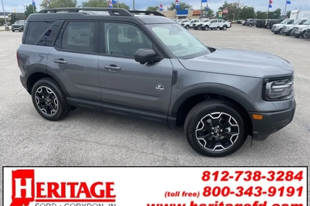 2025 Ford Bronco Sport Outer Banks photo 1