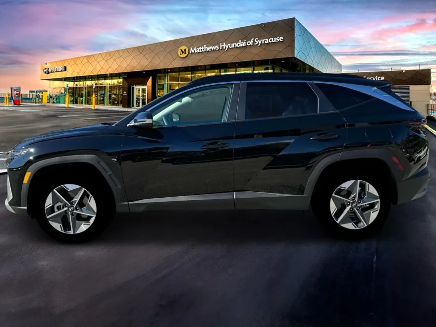 2025 Hyundai Tucson SEL Convenience photo 1