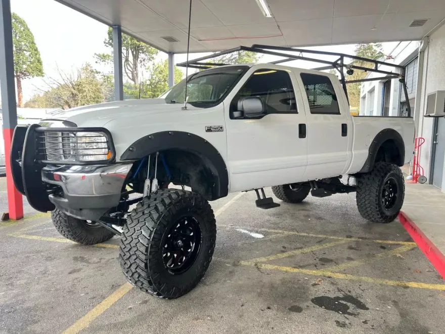 2003 Ford F-250 photo 1