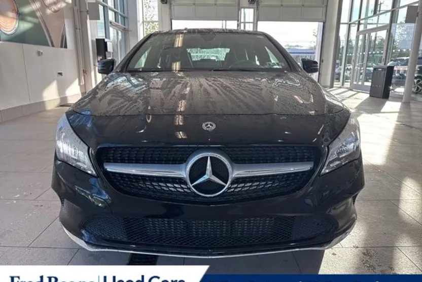 2019 Mercedes Benz CLA 250 photo 1