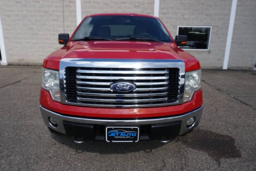 2010 Ford F-150 XLT photo 1