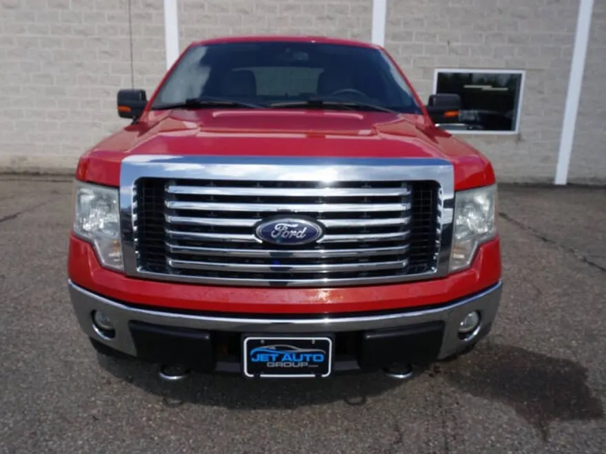 2010 Ford F-150 XLT photo 1