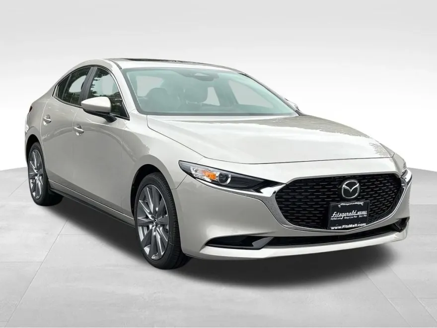 2025 Mazda Mazda3 Sedan 2.5 s Preferred photo 1