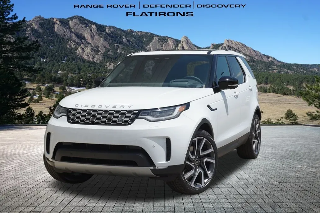 2025 Land Rover Discovery S photo 1
