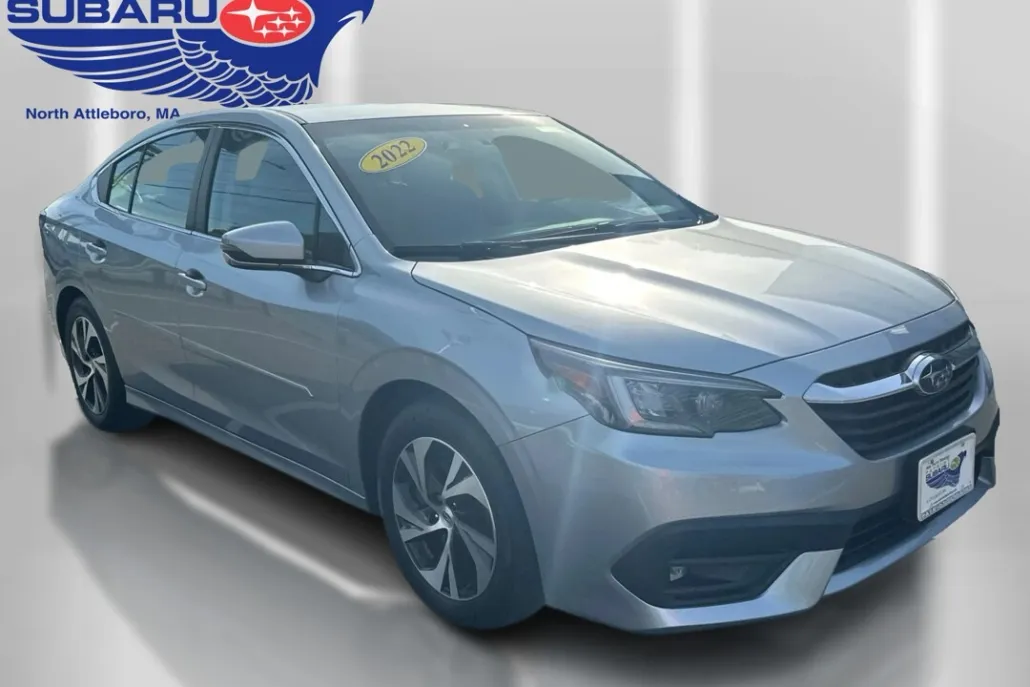 2022 Subaru Legacy Premium photo 1