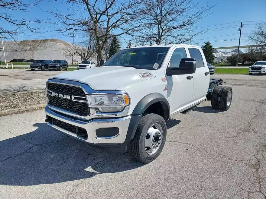 2024 Ram 5500 photo 1