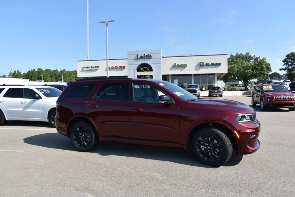 2025 Dodge Durango R/T Premium photo 1