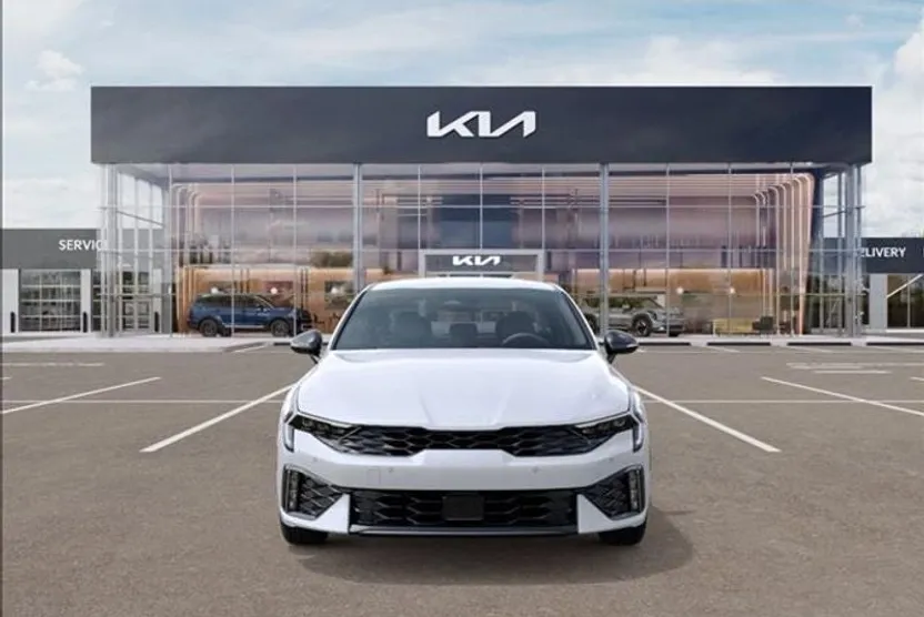 2026 Kia K5 GT-Line photo 1